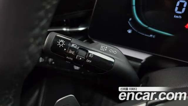 Kia Niro The All New — Фото автомобиля 28