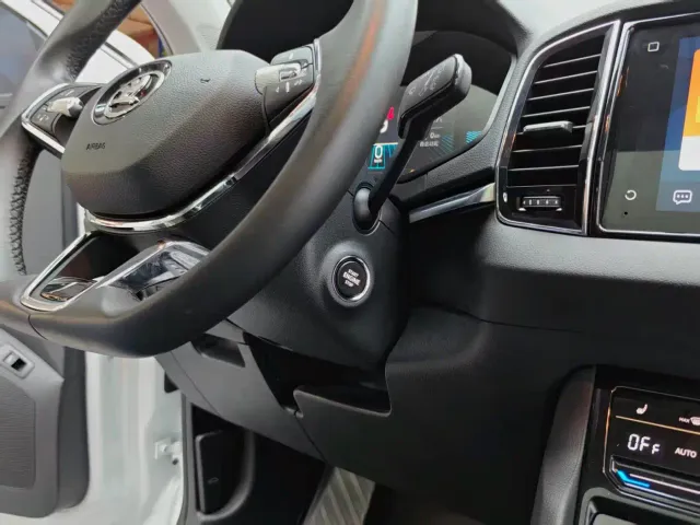 Skoda Karoq — Фото автомобиля 14