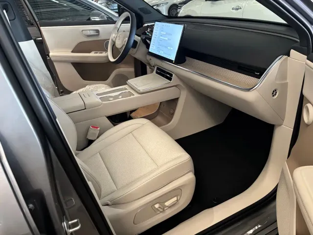 Toyota BoZhi 3X — Фото автомобиля 8