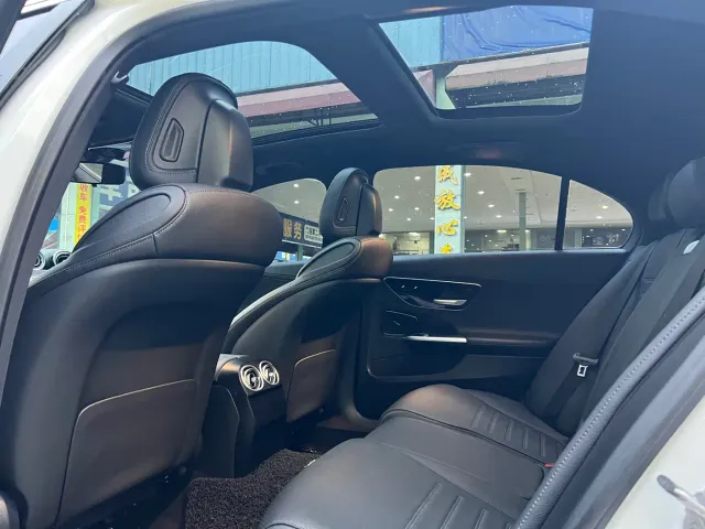 Mercedes-Benz C-Class — Фото автомобиля 5