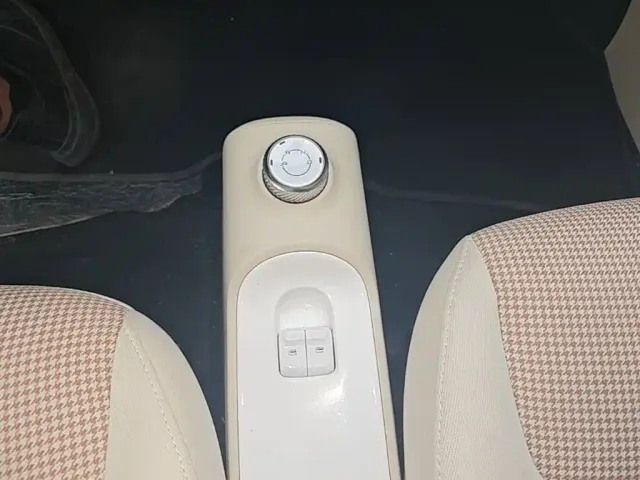 Wuling Hongguang Mini EV — Фото автомобиля 13