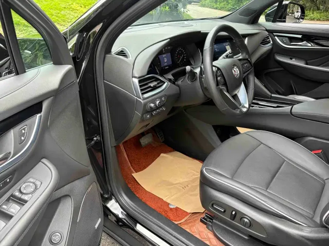 Buick Enclave — Фото автомобиля 6