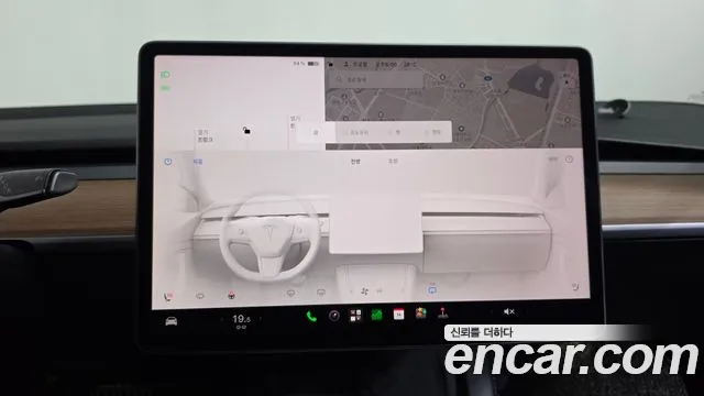 Tesla Model 3 — Фото автомобиля 11