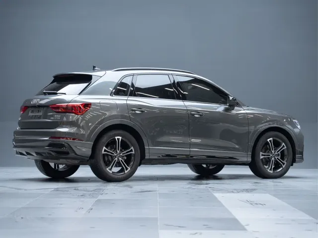 Audi Q3 — Фото автомобиля 9