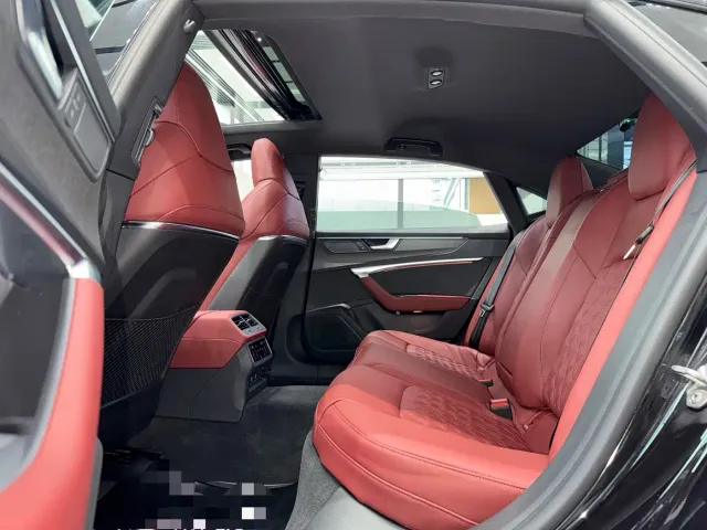 Audi A7L — Фото автомобиля 4