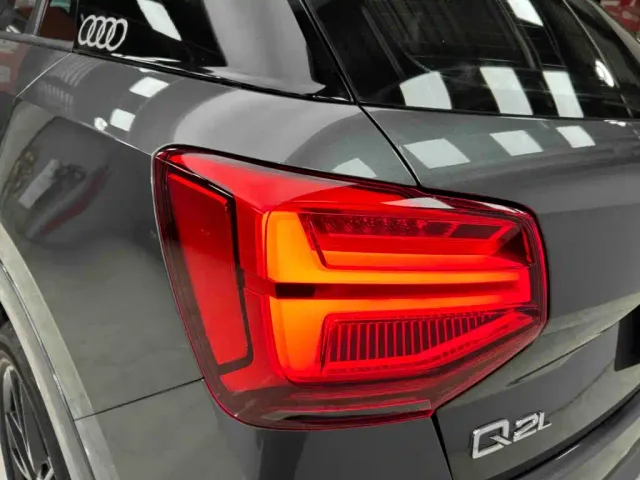 Audi Q2L — Фото автомобиля 23