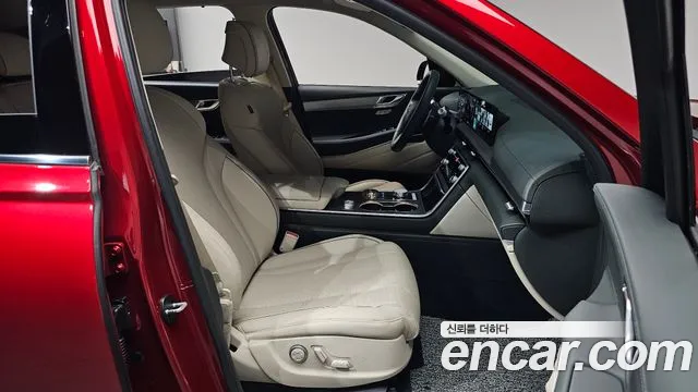 Genesis GV80 — Фото автомобиля 12