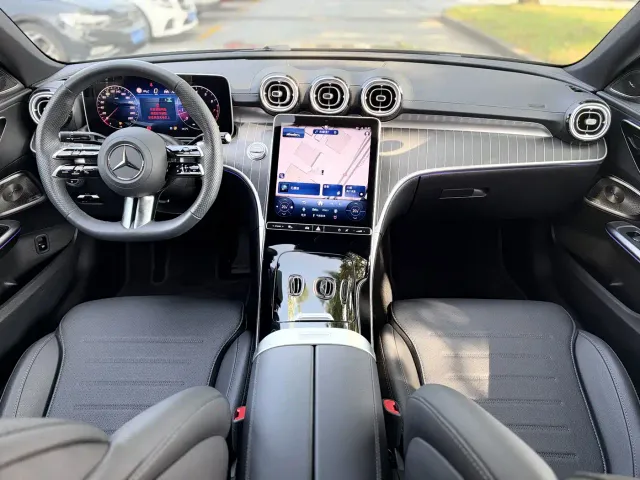 Mercedes-Benz C-Class — Фото автомобиля 11