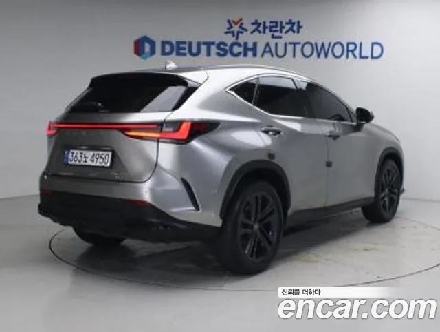 Lexus NX 2nd Gen — Фото автомобиля 3