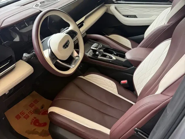 Geely Xingyue L — Фото автомобиля 3