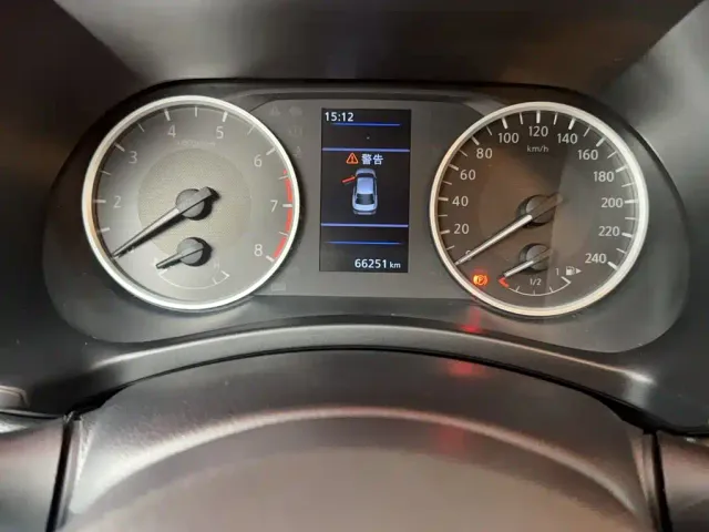 Nissan Sylphy — Фото автомобиля 4