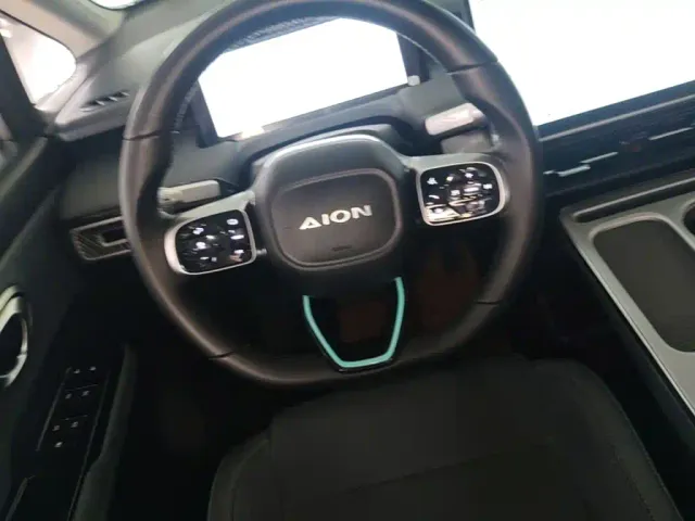 GAC Aion Y — Фото автомобиля 14