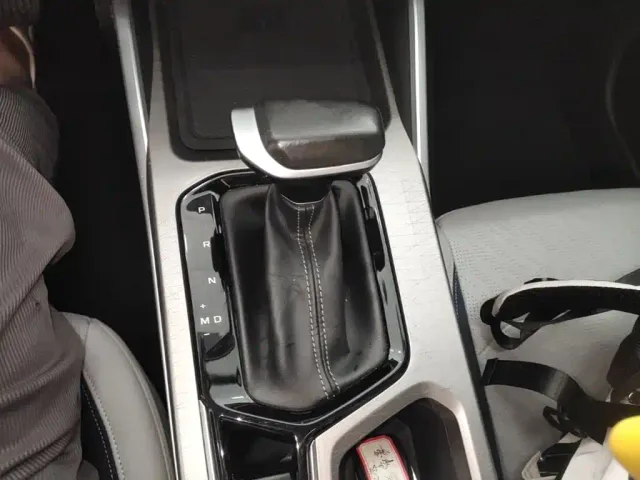 Geely Emgrand — Фото автомобиля 9