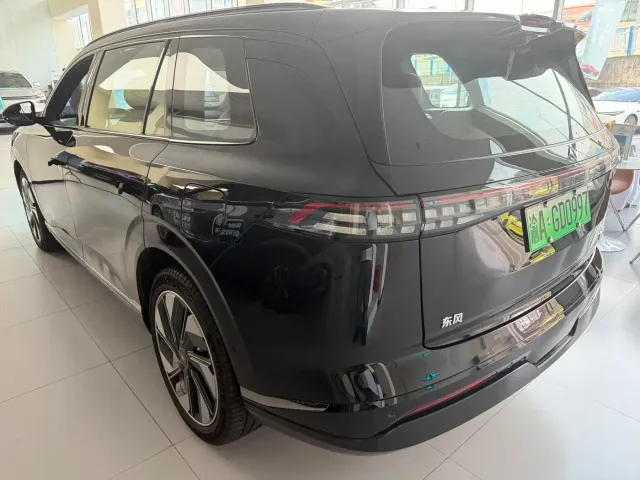 Dongfeng eπ 008 — Фото автомобиля 13