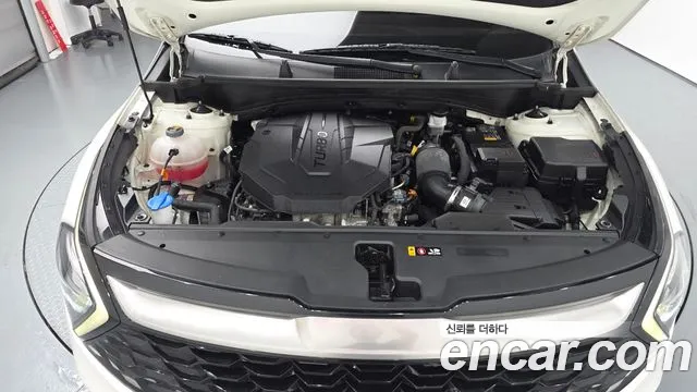 Kia Sportage Sportage 5-е поколение Дизель 2.0 2WD — Фото автомобиля 6