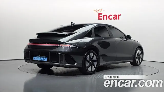 Hyundai Ioniq 6 — Фото автомобиля 2