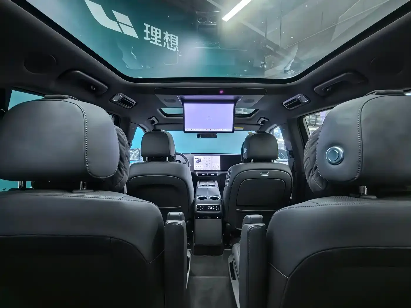 Li Auto Li L8 2025 Ultra Smart Renewal Edition — Фото автомобиля 6
