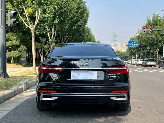 Audi A6L — Фото автомобиля 5