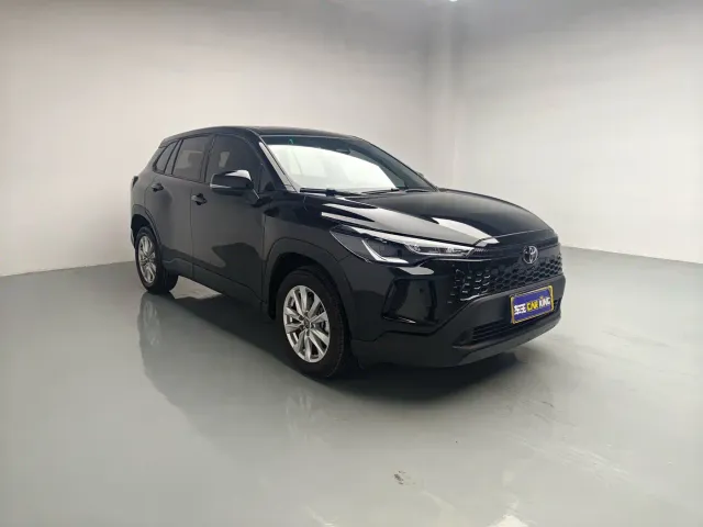 Toyota Corolla Cross — Фото автомобиля 3