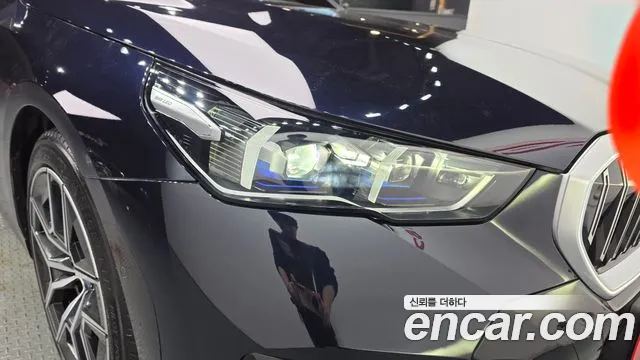 BMW i5 G60 — Фото автомобиля 27