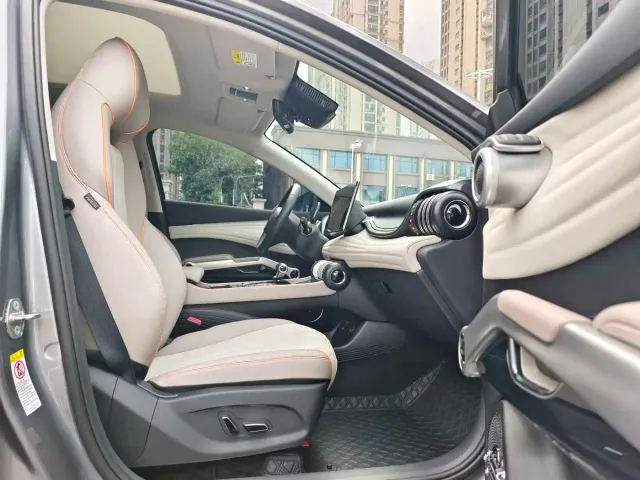 BYD Yuan PLUS — Фото автомобиля 14
