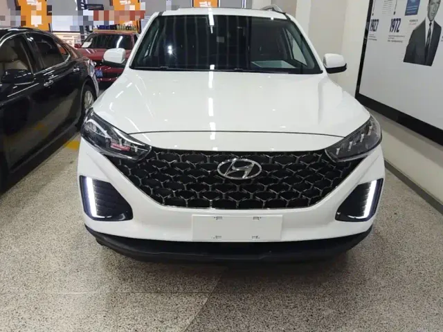 Hyundai ix35 — Фото автомобиля 2