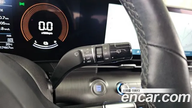 Hyundai Kona — Фото автомобиля 24