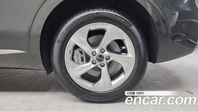 Genesis GV70 2.5T Бензин AWD — Фото автомобиля 21