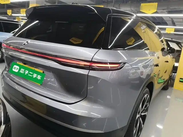 Nio ES8 — Фото автомобиля 6