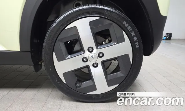 Hyundai Casper Electric — Фото автомобиля 6