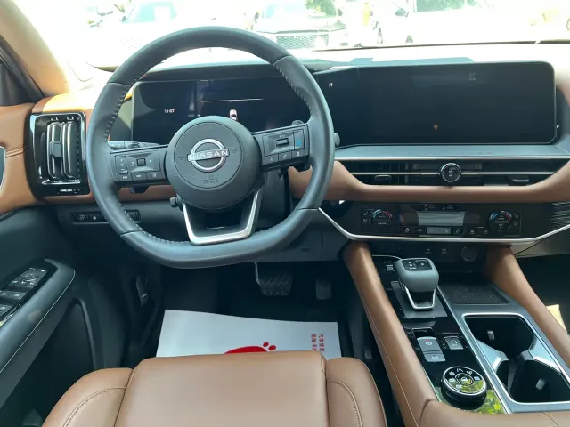 Nissan Terra — Фото автомобиля 9