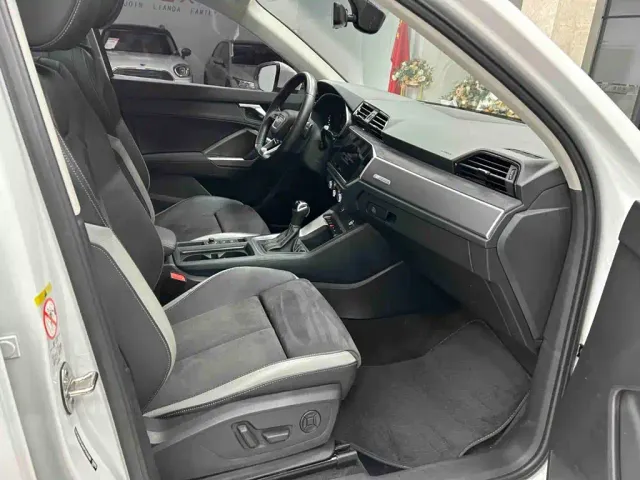 Audi Q3 — Фото автомобиля 19