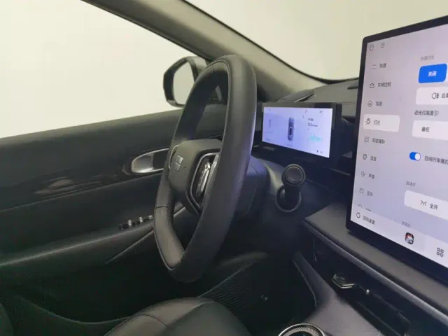 Geely Galaxy E5 — Фото автомобиля 22