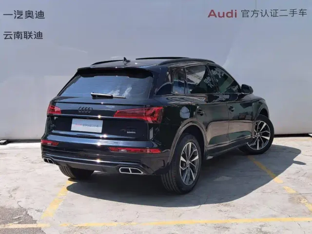 Audi Q5L — Фото автомобиля 4