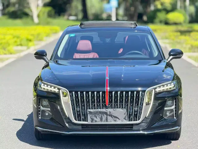 Hongqi H5 — Фото автомобиля 3