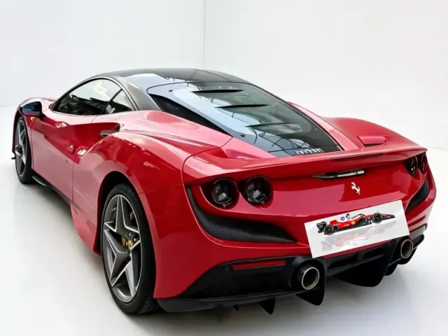 Ferrari F8 — Фото автомобиля 2