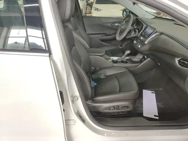 Chevrolet Malibu XL — Фото автомобиля 24