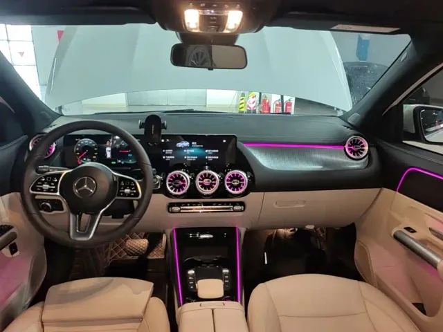 Mercedes-Benz EQA — Фото автомобиля 5