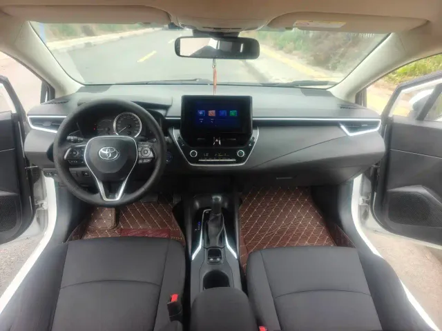 Toyota Corolla — Фото автомобиля 11