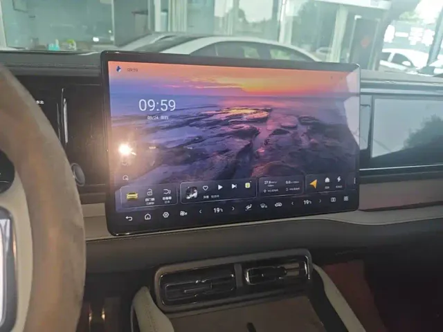 BYD FangChengBao Leopard 5 — Фото автомобиля 12