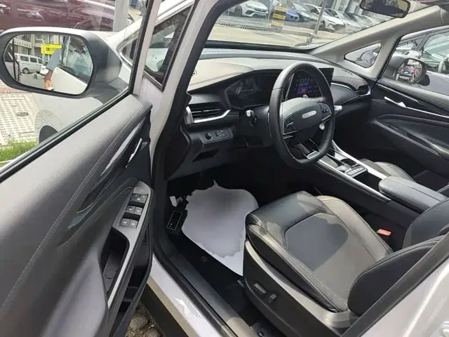 Maxus G50 — Фото автомобиля 15