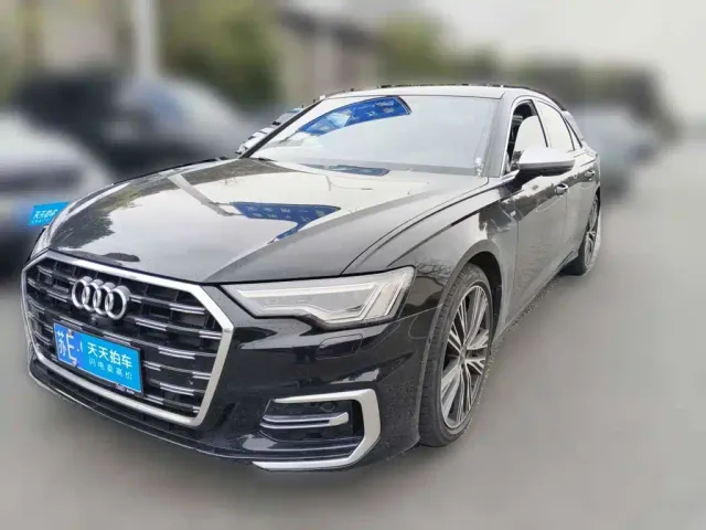 Фотография автомобиля — Audi A6L