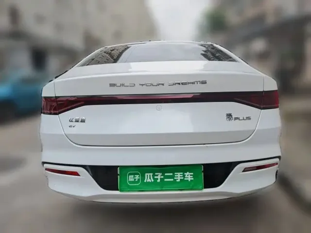 BYD Qin PLUS — Фото автомобиля 3