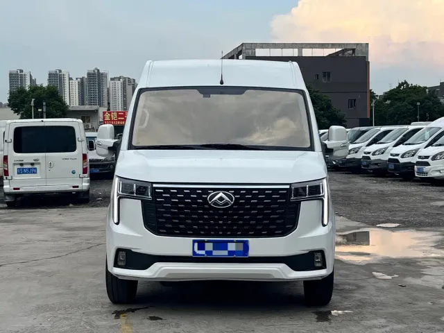 Maxus Xintu V80 — Фото автомобиля 2