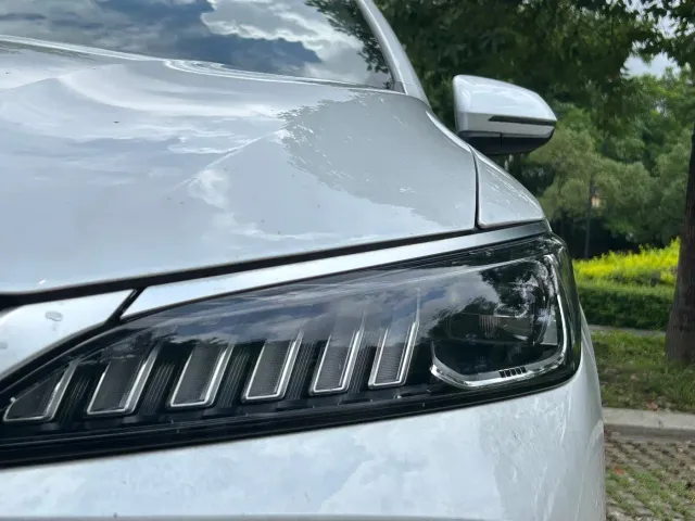 BYD Qin PLUS — Фото автомобиля 4