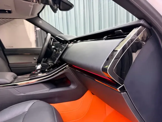 Land Rover Range Rover Sport — Фото автомобиля 21