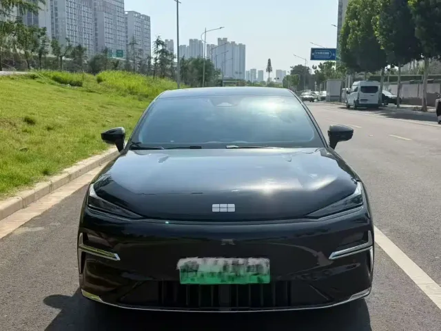 Geely Galaxy Xingyao 8 — Фото автомобиля 2