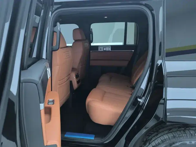 BYD FangChengBao Titanium 7 — Фото автомобиля 11