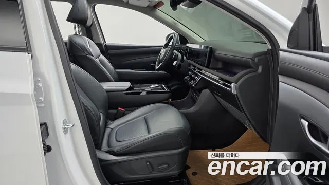 Hyundai Tucson NX4 — Фото автомобиля 16