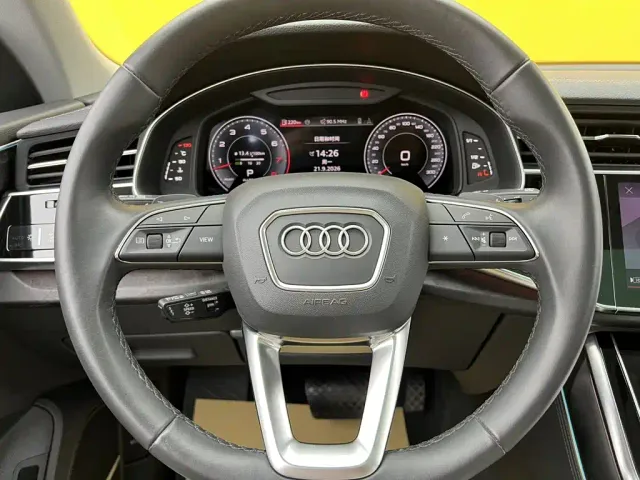 Audi Q8 — Фото автомобиля 17
